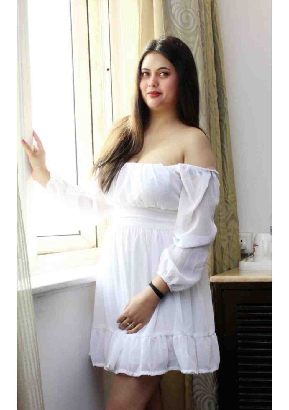 hot  call girls in Bandra